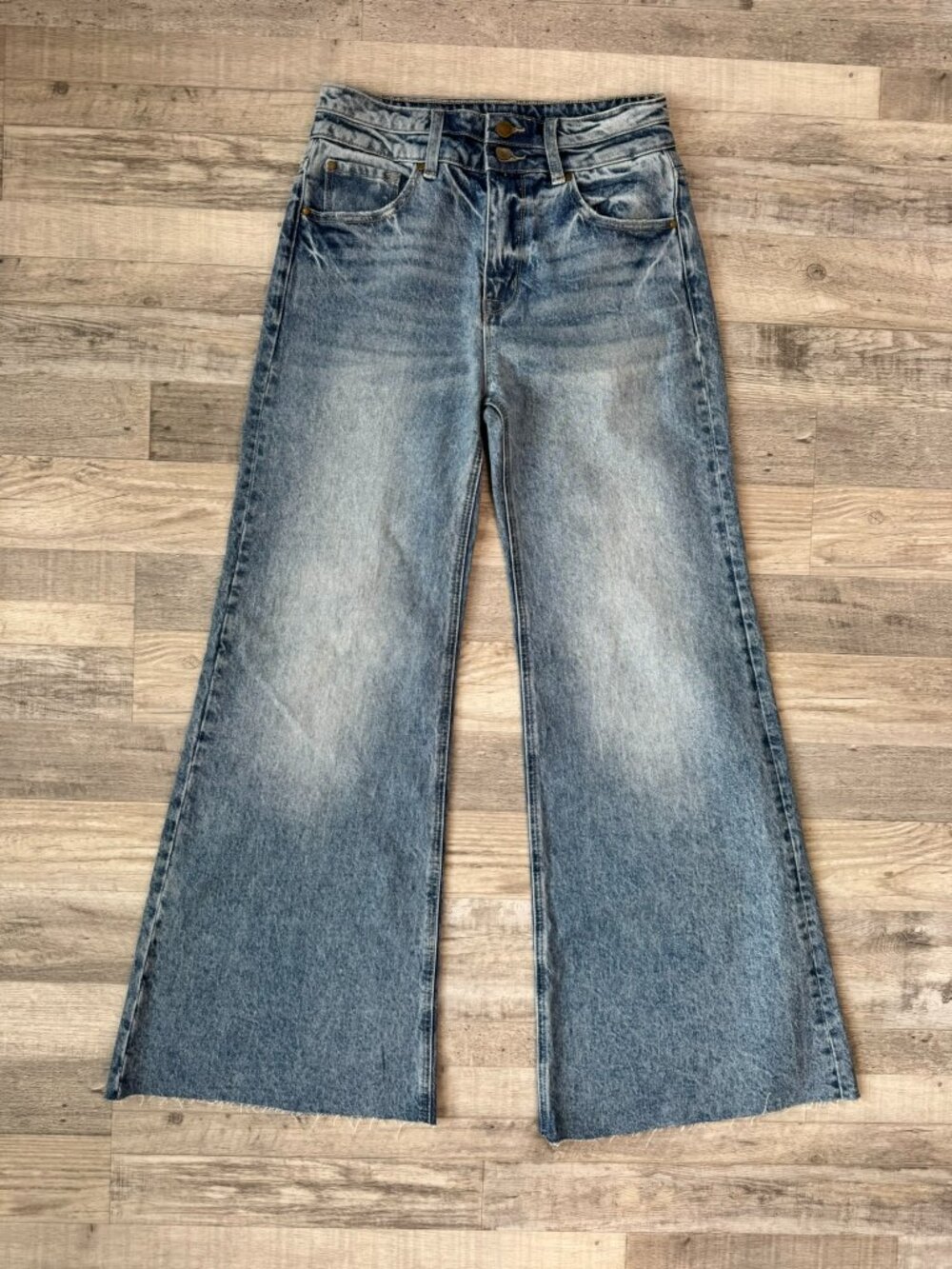 Altar'd State Wide Leg Jeans Size 7 Medium Wash, High Rise, Raw Hem C7
